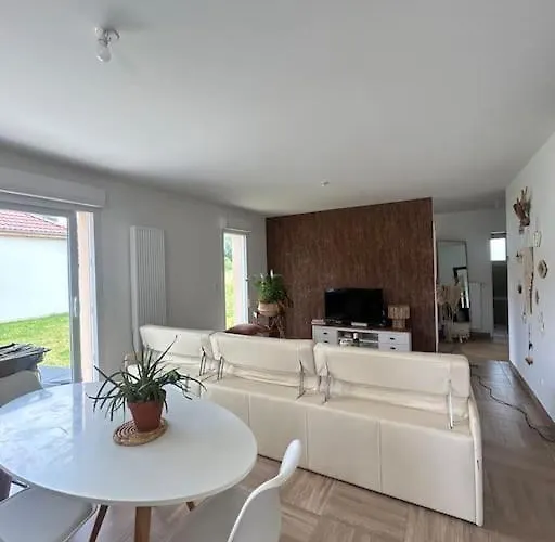 度假居 La Maison Du Bonheur 布彻瑞斯